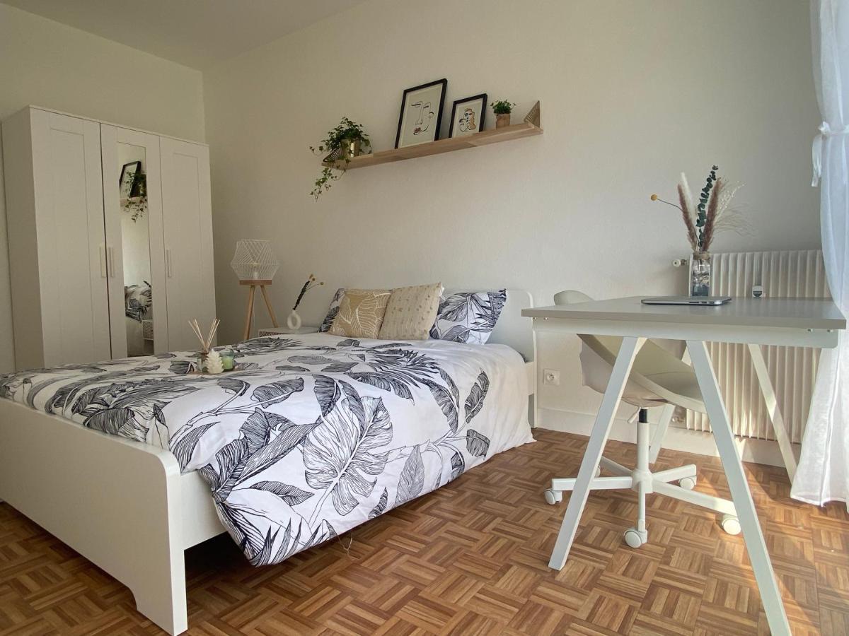 Confort & Elegance En Ville Avec Parking Gratuit Le Mans Exterior foto